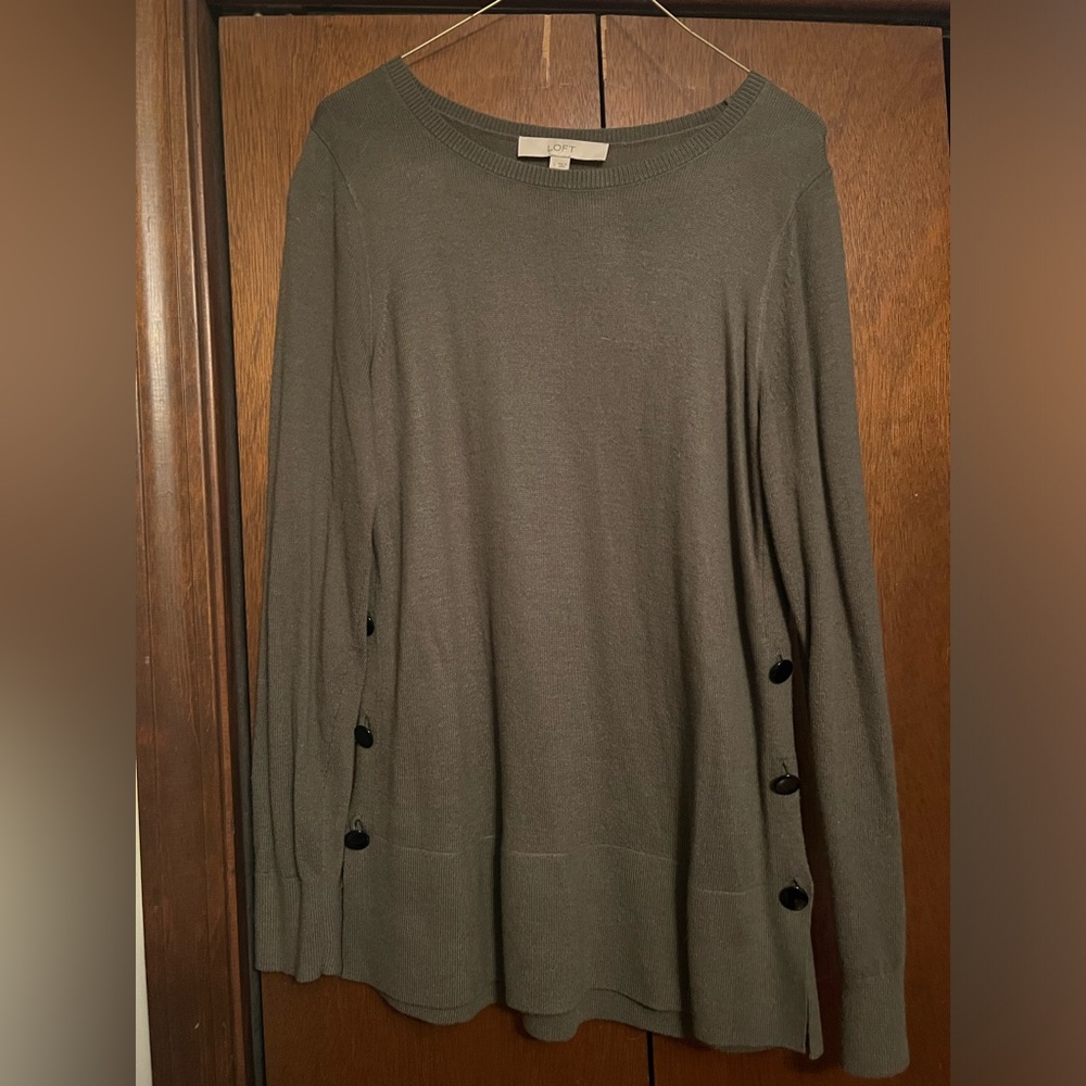 Loft sweater